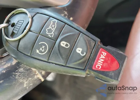 2012 Jeep Grand Cherokee Overland z USA, uszkodzony, nr VIN 1C4RJFCT9CC192146